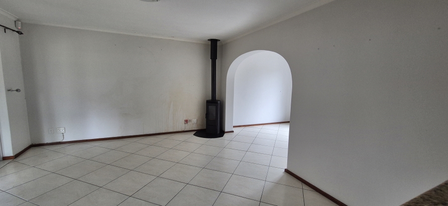 To Let 3 Bedroom Property for Rent in Waves Edge Western Cape